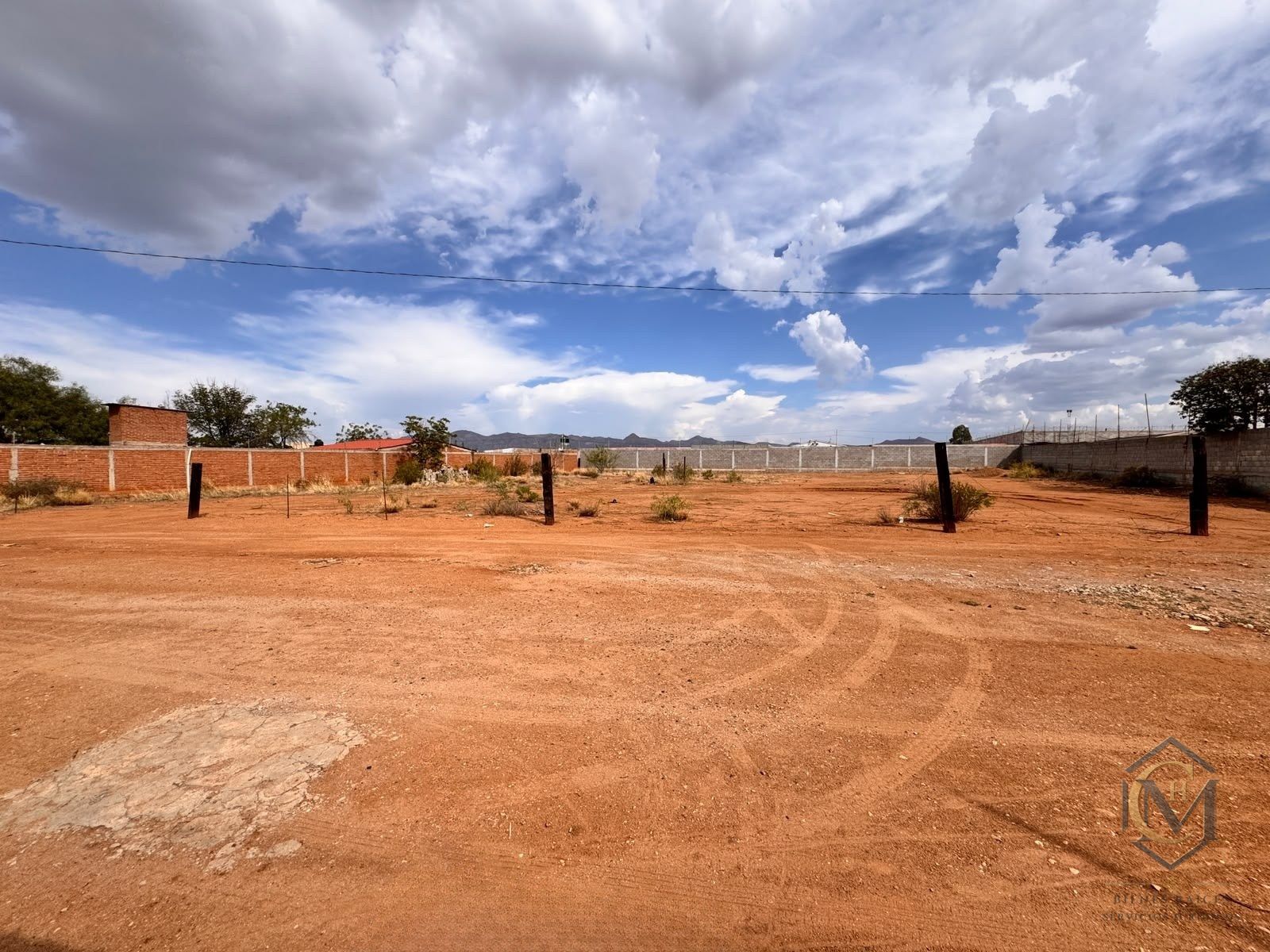Foto 1 – Terreno en Col. Granja Los Nogales (#45)