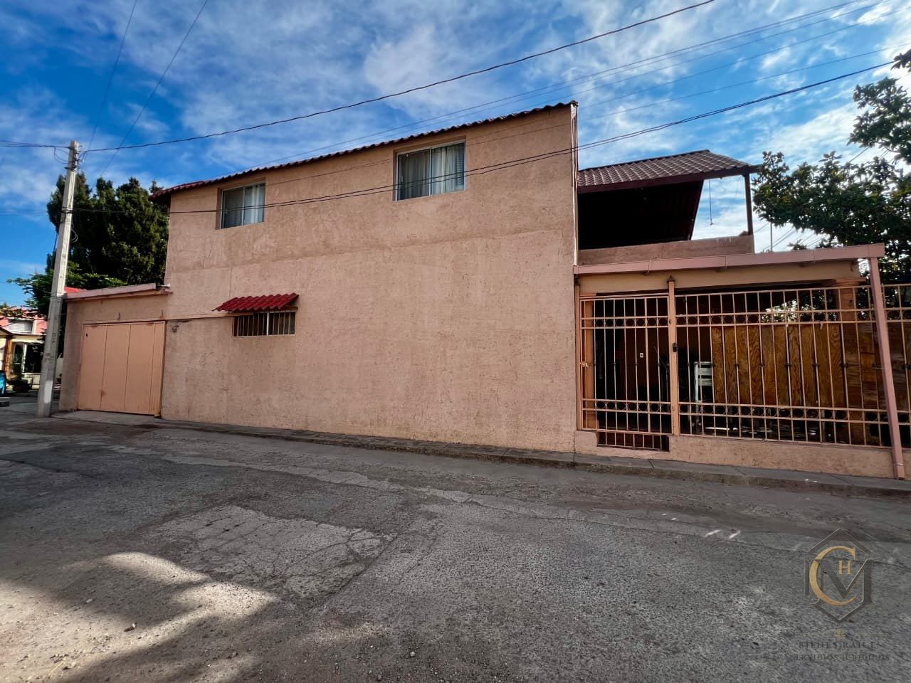 Foto 1 – Casa en Col. Nombre de Dios (#49)